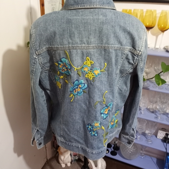"re:" Denim Jacket - Picture 7 of 12
